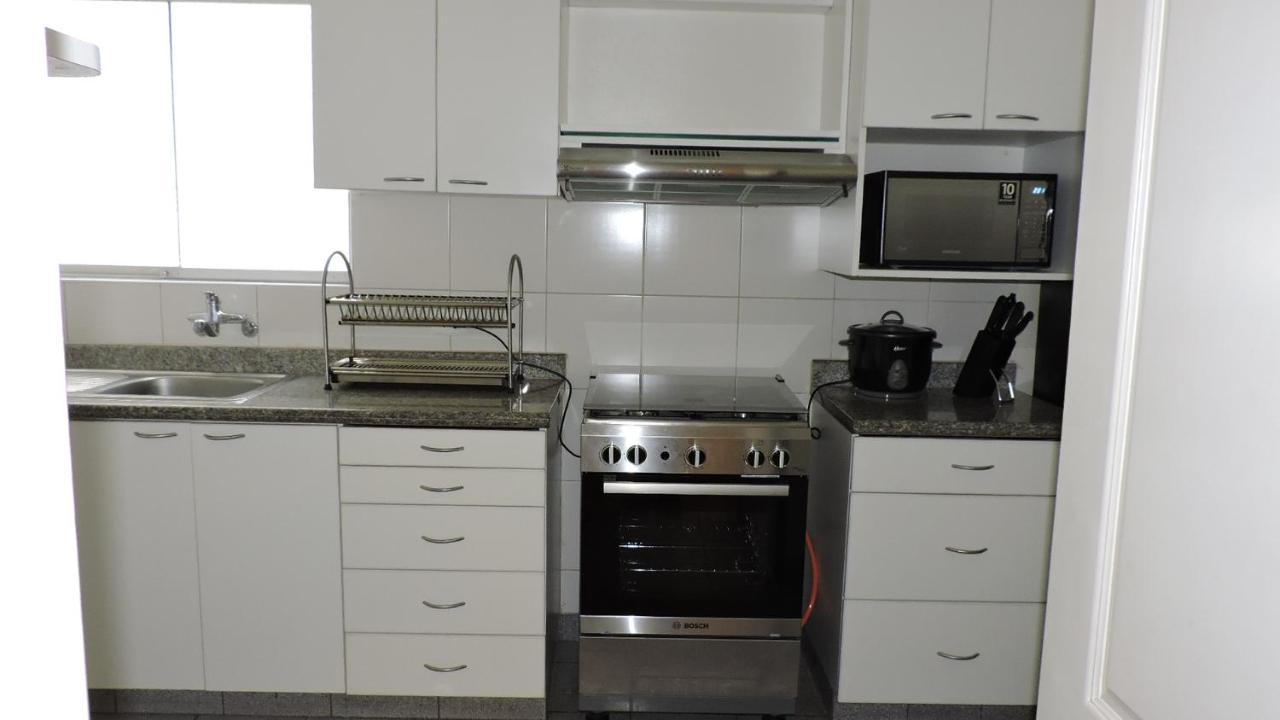 Apartamento M&L Santiago de Surco-Lima-Jockey Plaza-Embassy USA Esterno foto