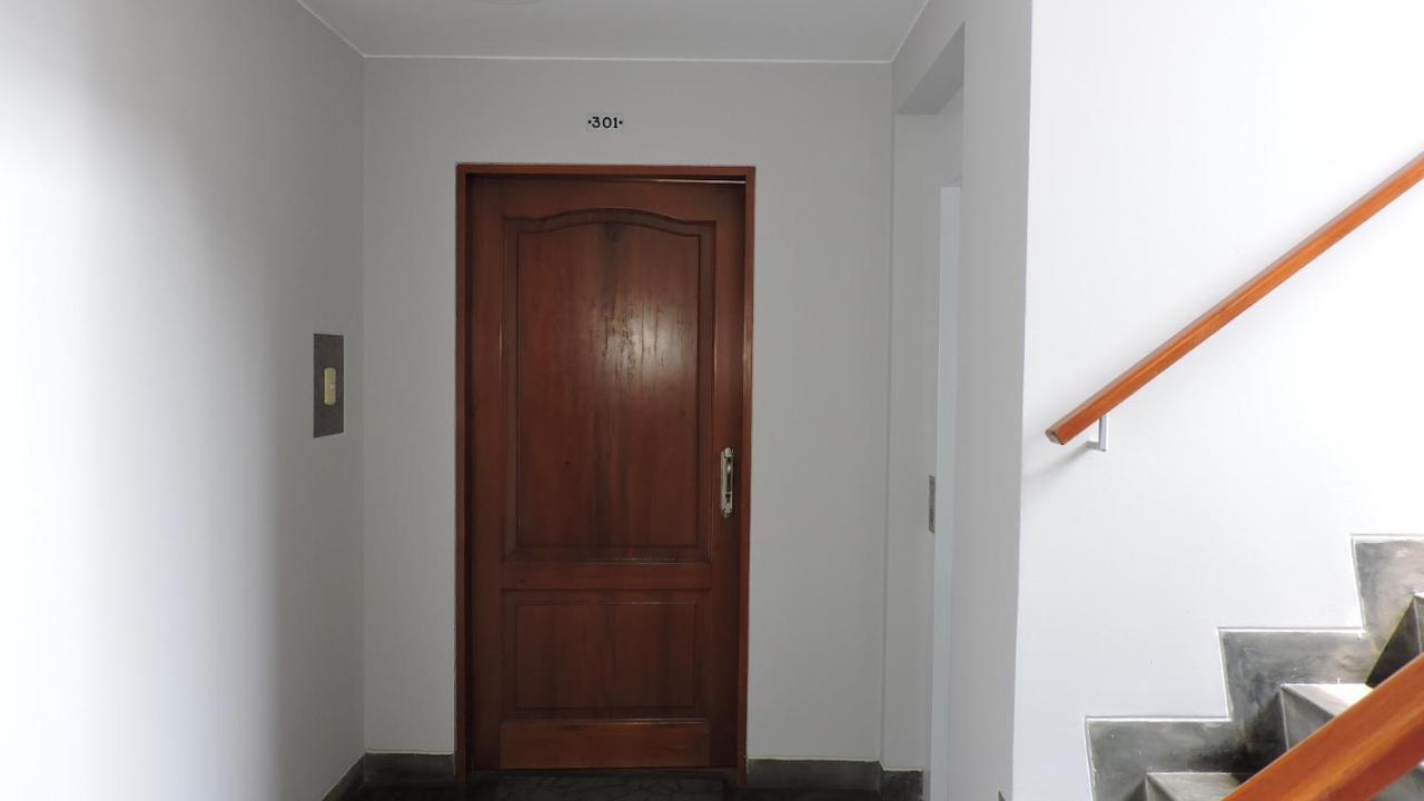 Apartamento M&L Santiago de Surco-Lima-Jockey Plaza-Embassy USA Esterno foto